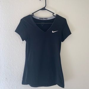 Nike v-neck, size small